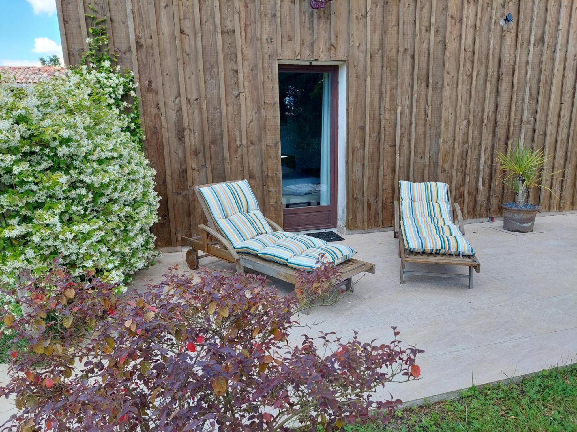 Gite Cosy Grand Confort Dans Un Ecrin De Verdure Agudelle Экстерьер фото